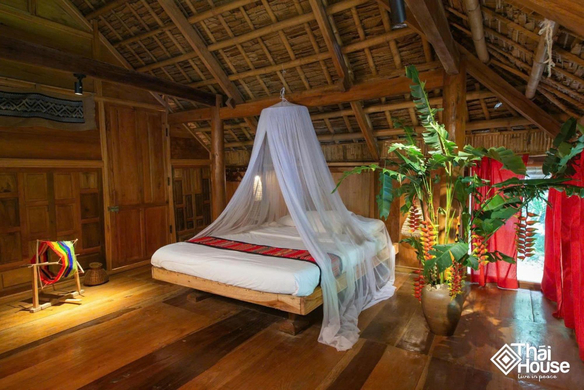 Thai House Pu Luong - Century Old Stilt House With Terrace Views Huong Ba Thuoc Εξωτερικό φωτογραφία
