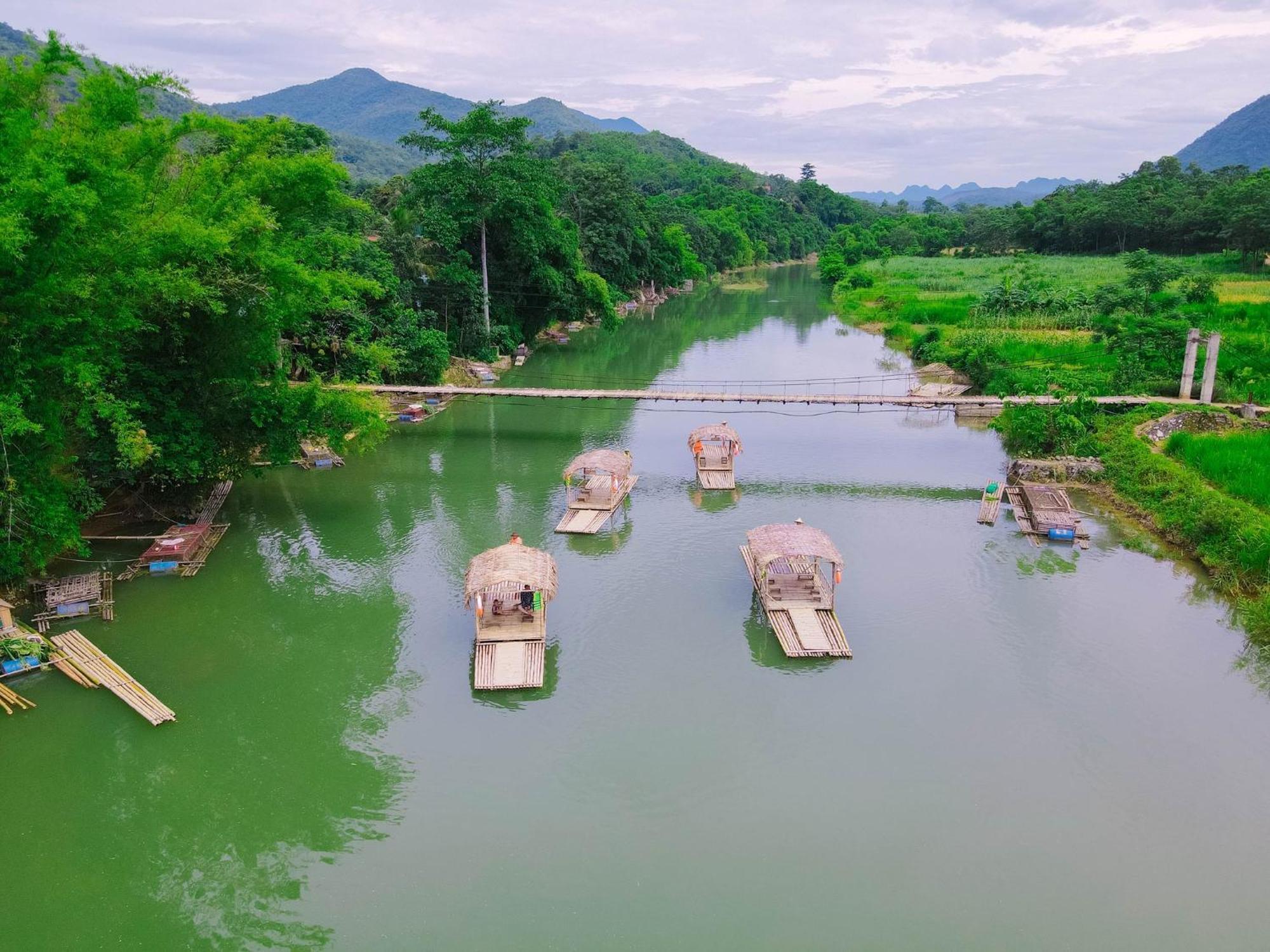 Thai House Pu Luong - Century Old Stilt House With Terrace Views Huong Ba Thuoc Εξωτερικό φωτογραφία
